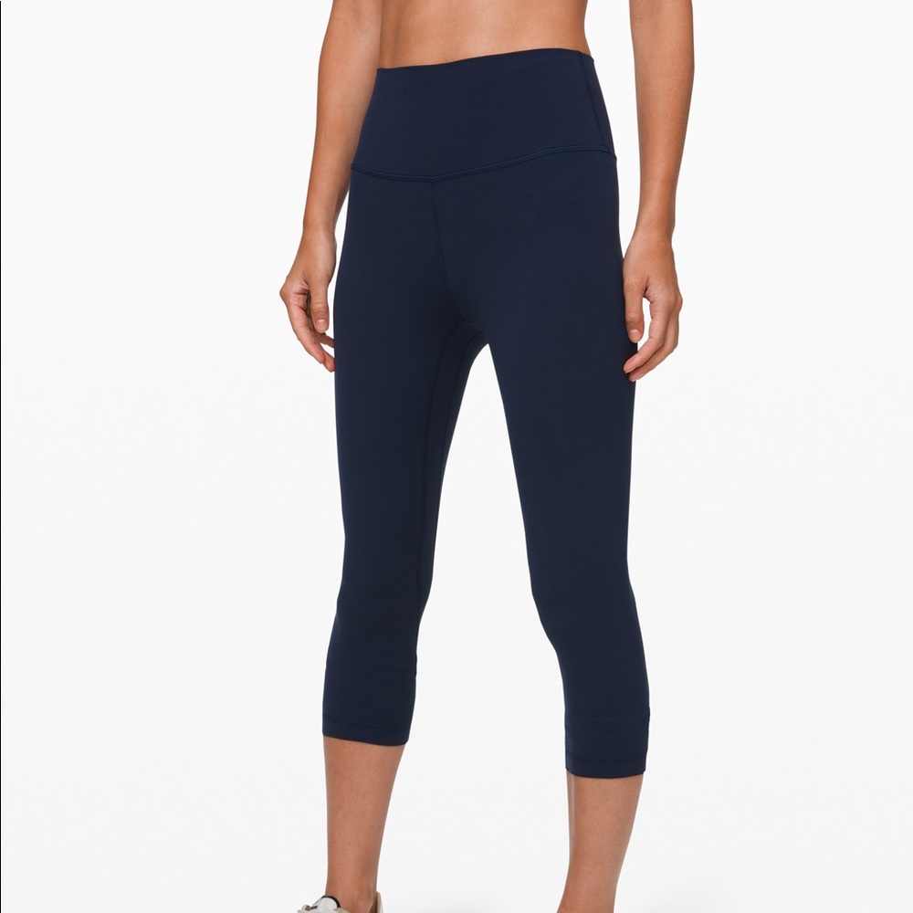 Lululemon Align Crop 21” Leggings Size 8 Navy